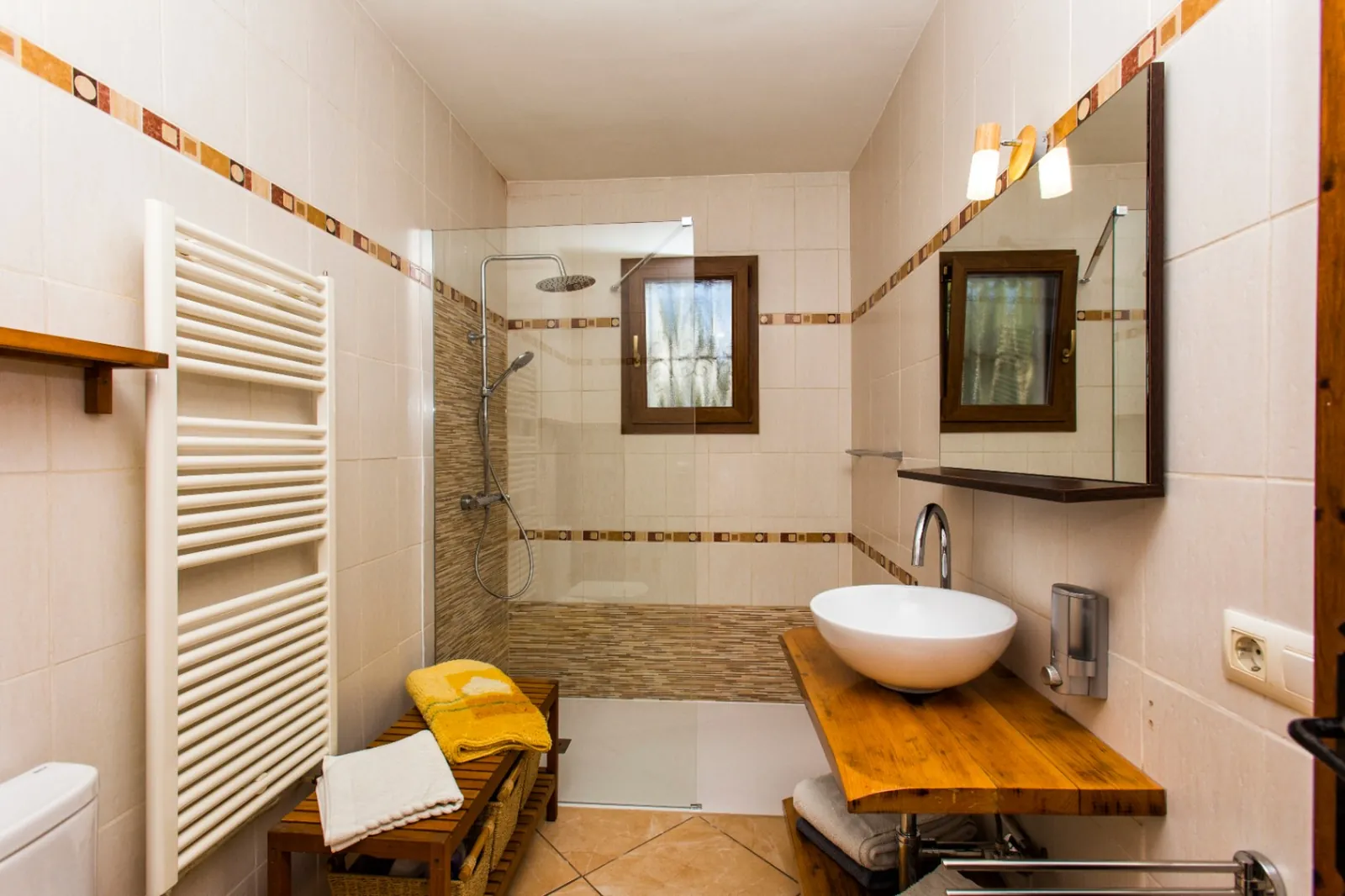 Villa tradicional española en venta en la costa de Benissa