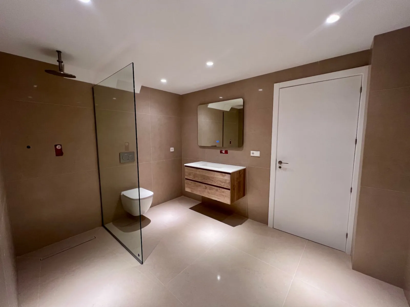 Impresionante Villa de Nueva Construcción en San Jaime