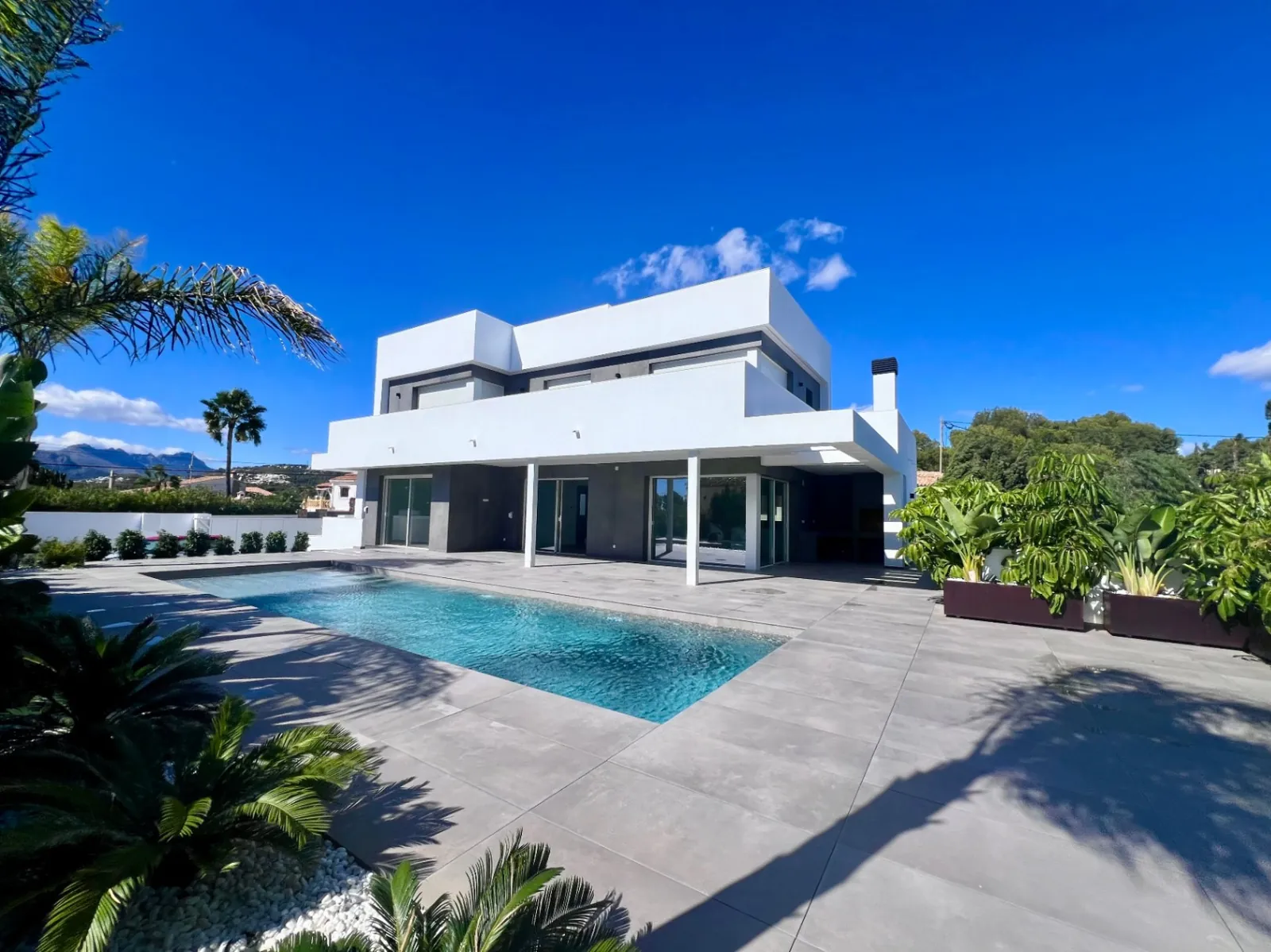 Impresionante Villa de Nueva Construcción en San Jaime