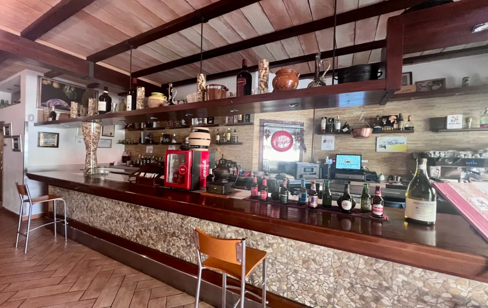 Oportunidad Única: Restaurante en Venta en Benissa Pueblo