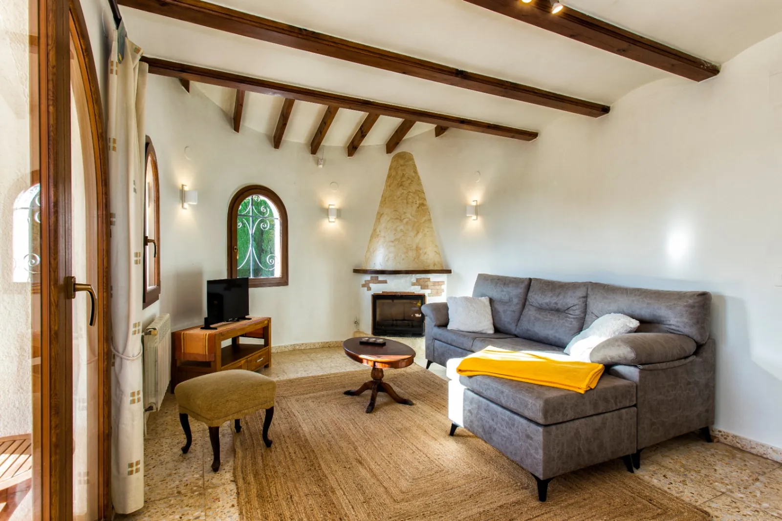 Villa tradicional española en venta en la costa de Benissa