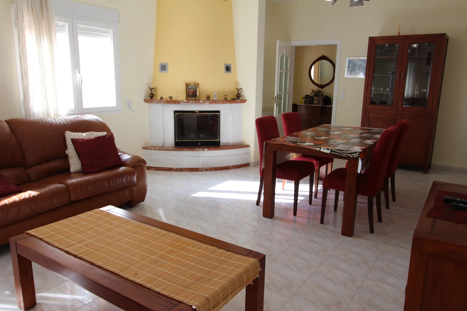 VILLA MUY CERCA DE LA PLAYA Y DE SUPERMERCADOS