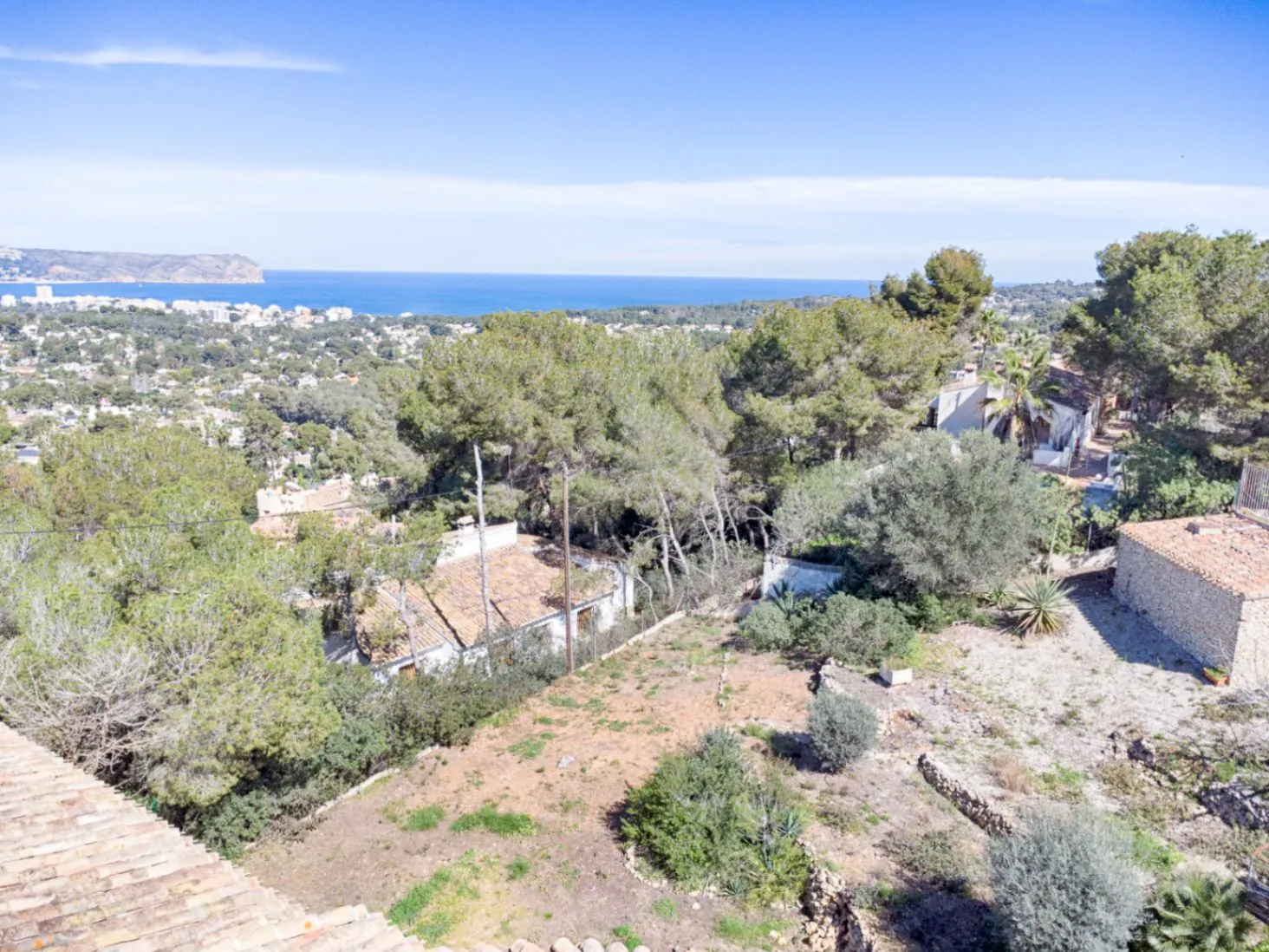 Villa con Vistas al Mar y Privacidad en Jávea – Costa Nova