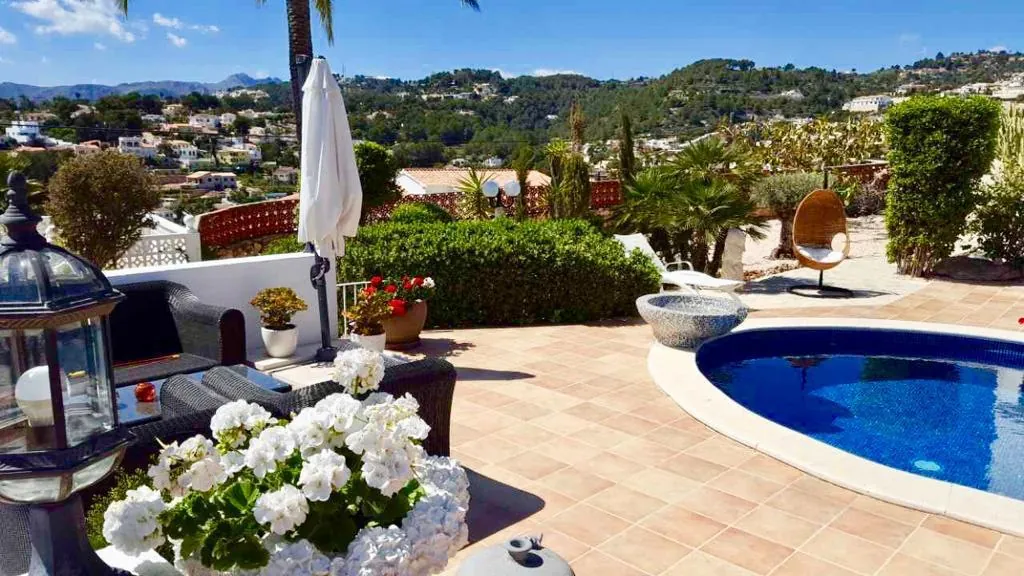 Luxury villa with sea views and two guest houses for sale in Benissa