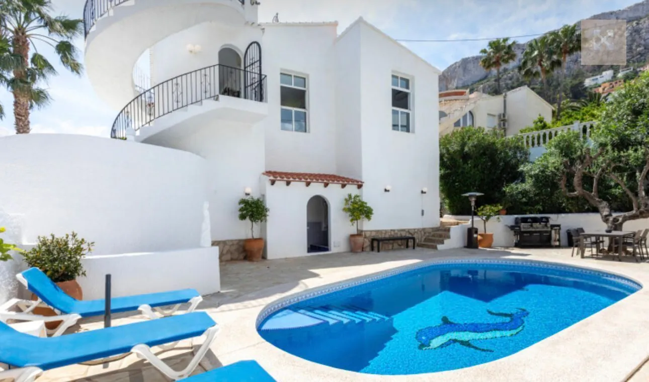 Villa en venta en Calpe / Calp