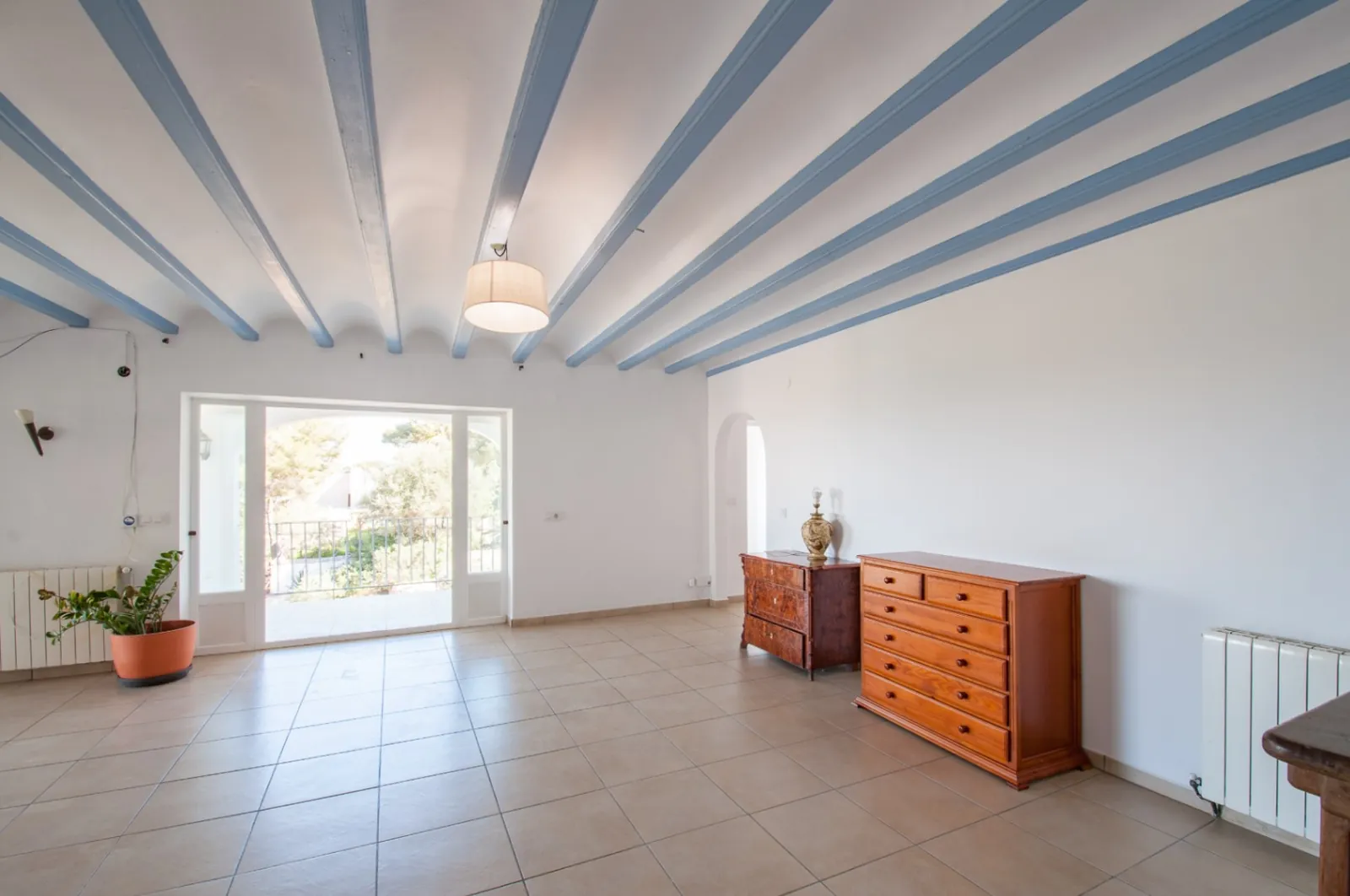 Villa con Vistas al Mar y Privacidad en Jávea – Costa Nova
