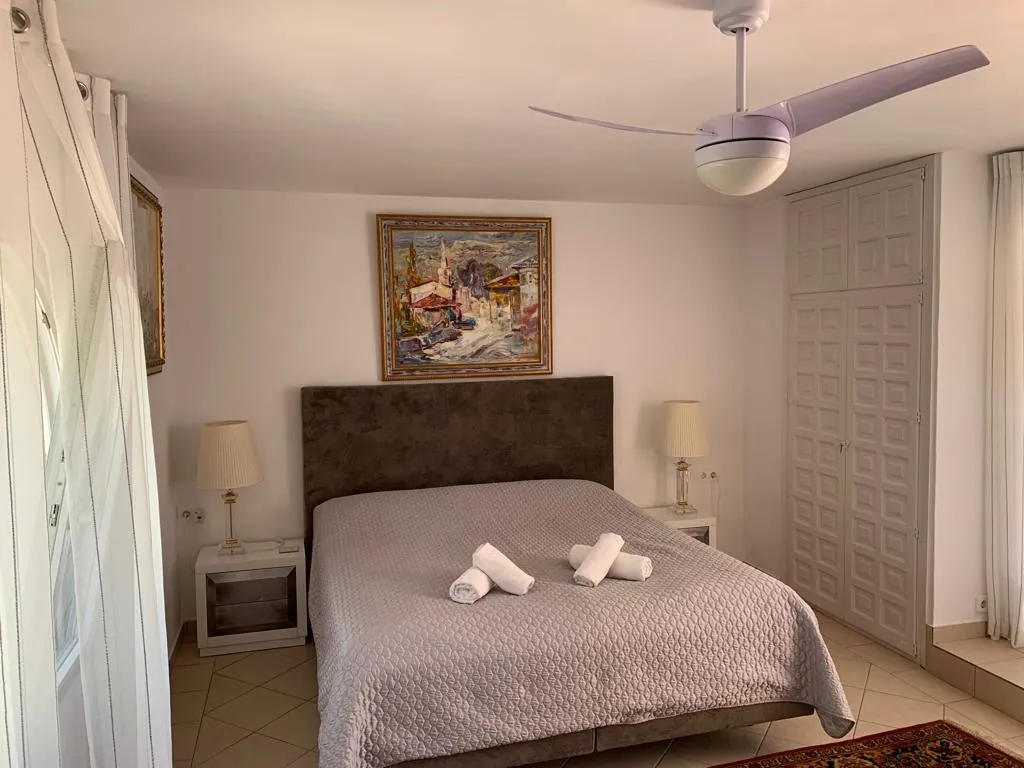 Luxury villa with sea views and two guest houses for sale in Benissa