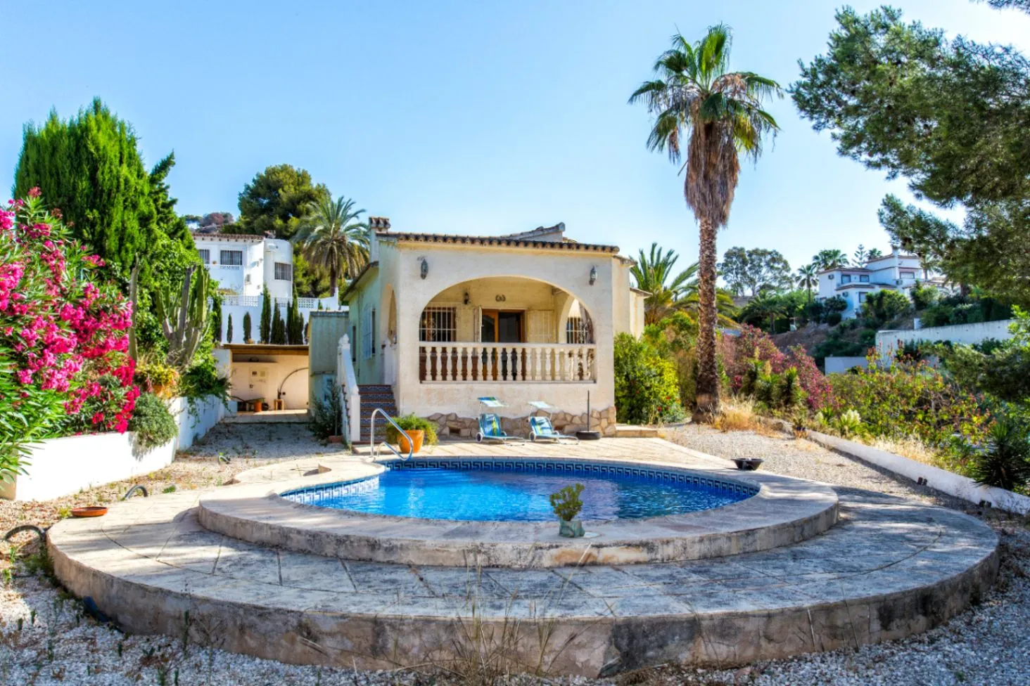 Zu renovierende Villa zu verkaufen in Empedrola, Calpe