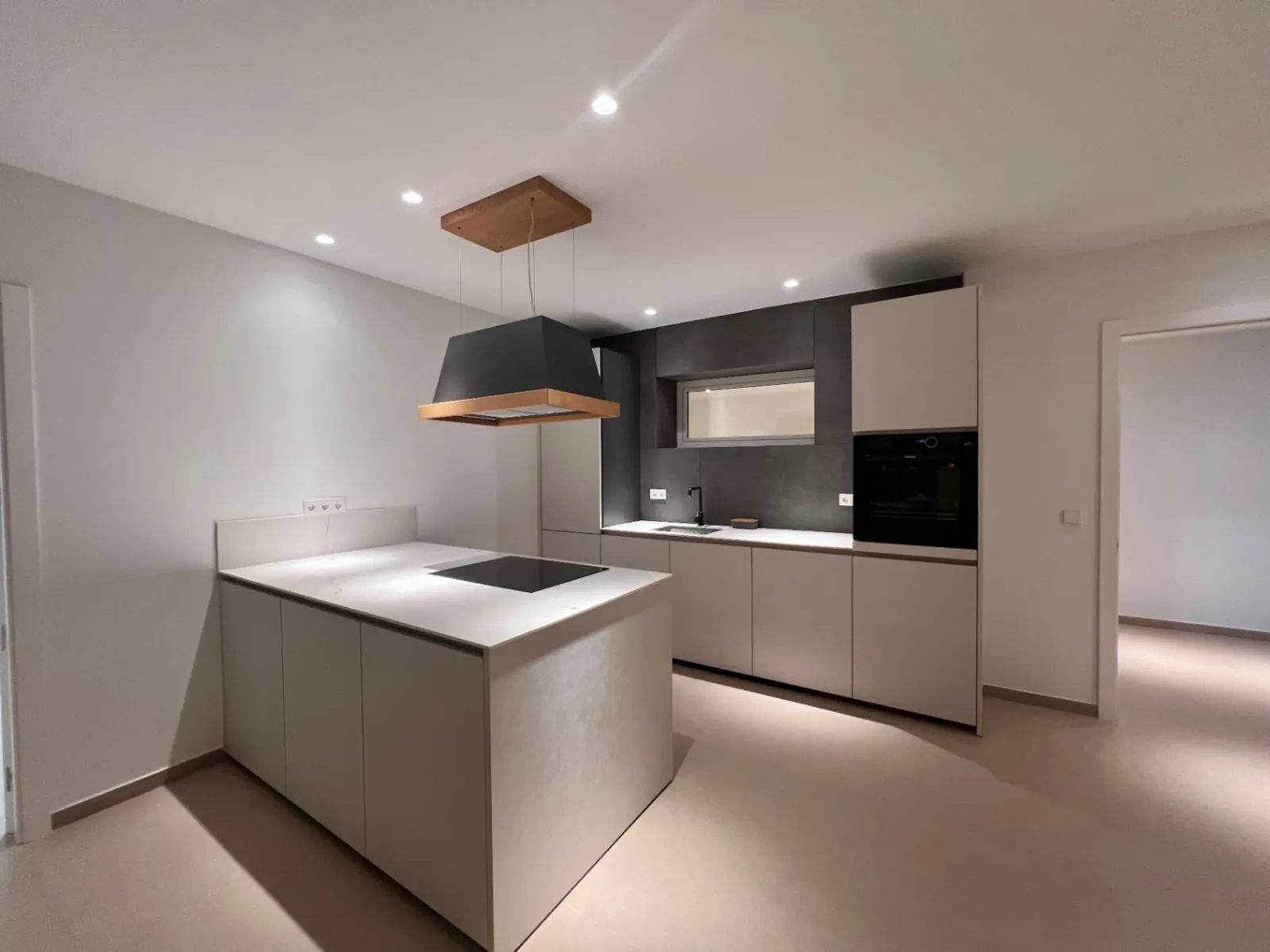 Impresionante Villa de Nueva Construcción en San Jaime