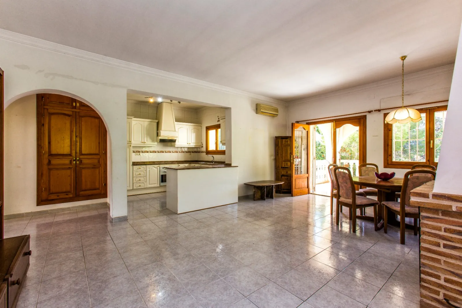 Zu renovierende Villa zu verkaufen in Empedrola, Calpe