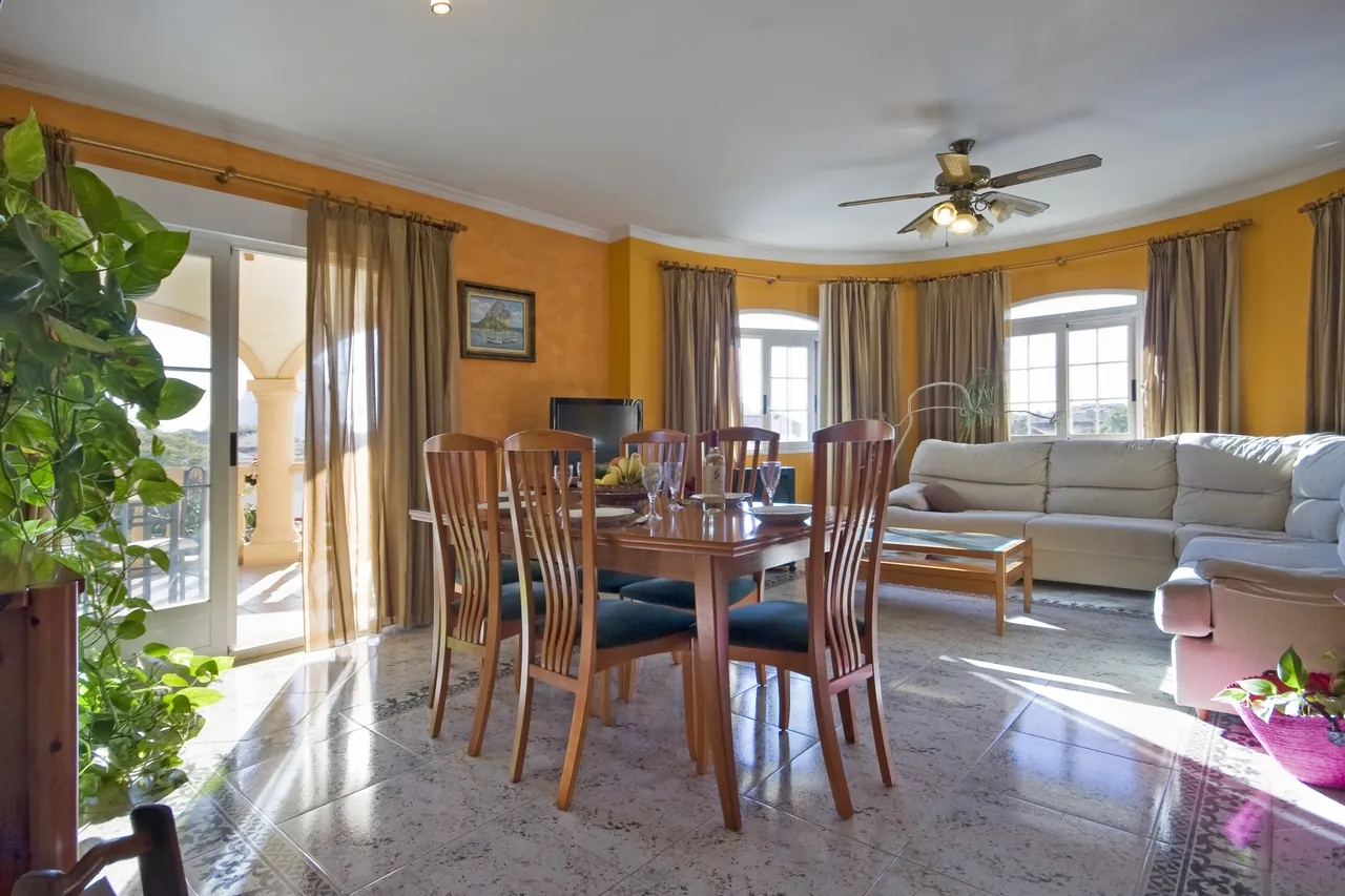 Villa for sale in Calpe / Calp