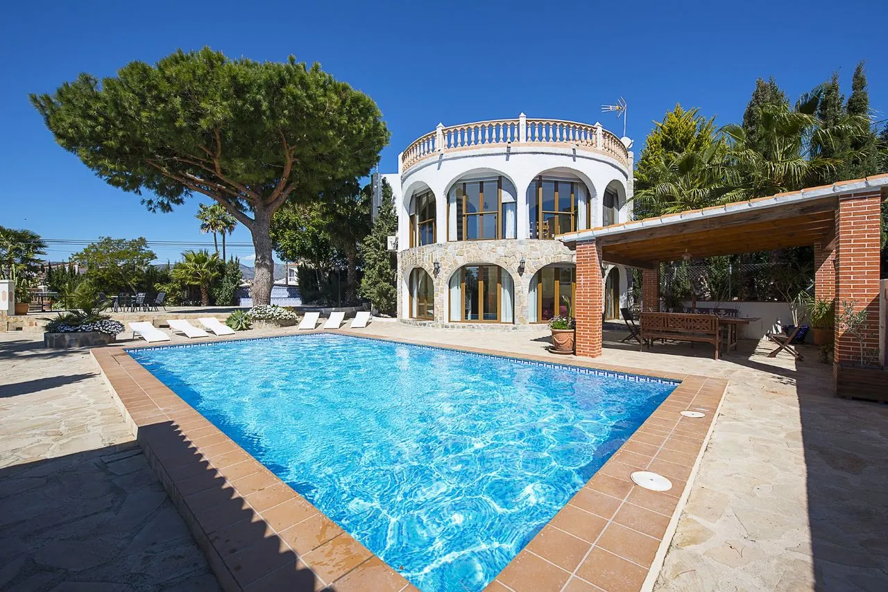 Villa for sale in Calpe / Calp