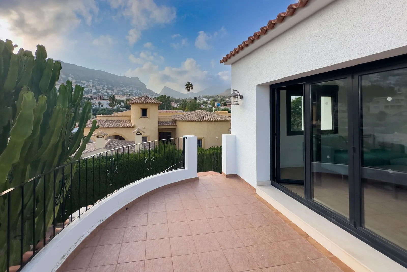Villa for sale in Calpe / Calp
