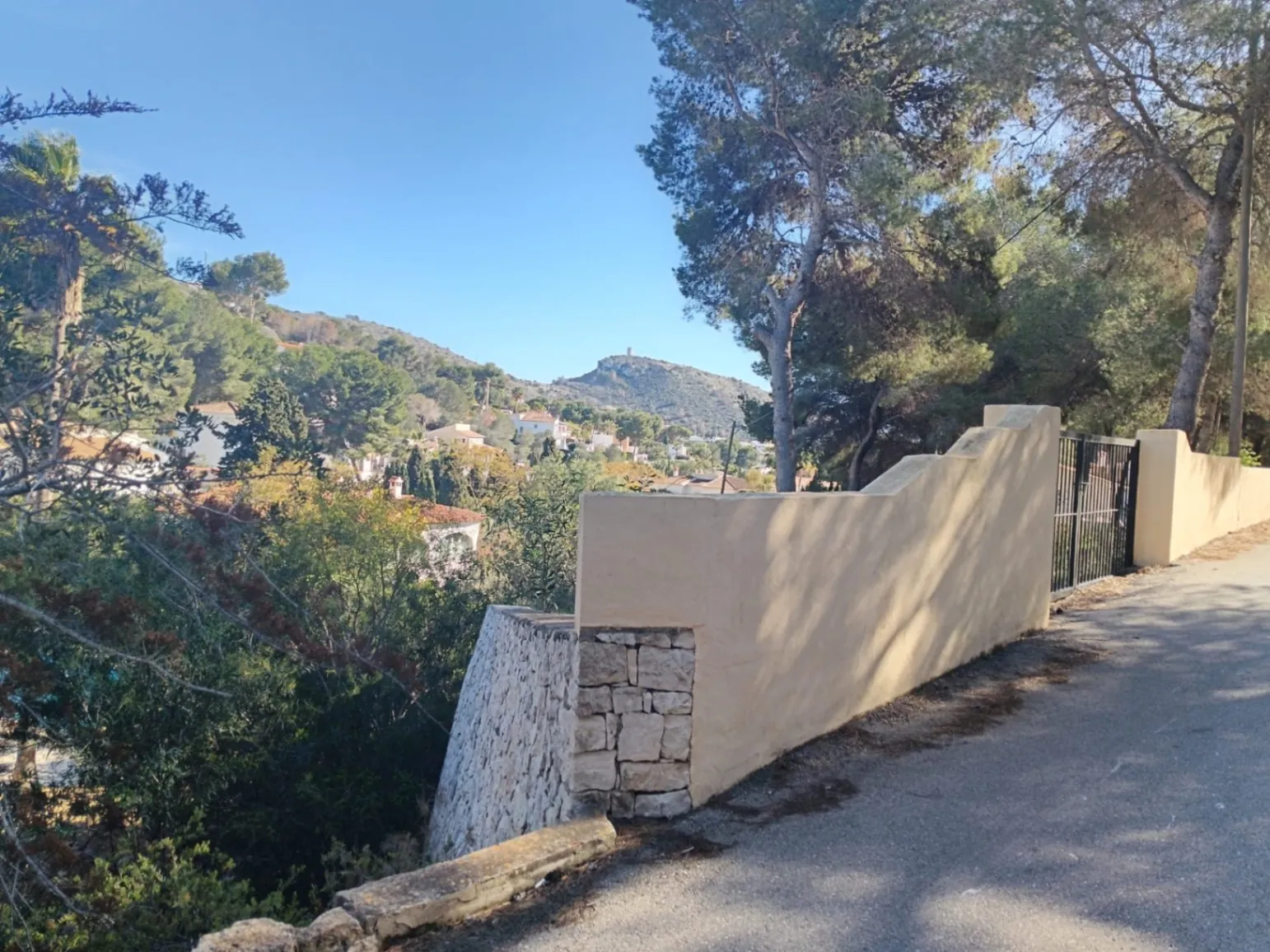 Projet de villa moderne à seulement 1 km de la célèbre plage d'El Portet à Moraira