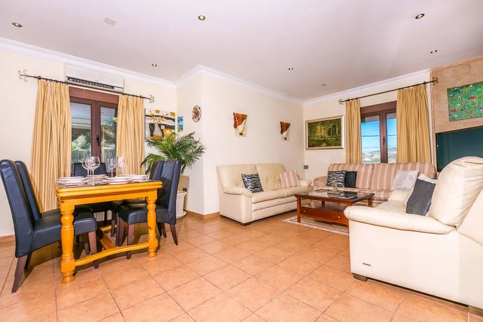 Country house for sale in Moraira Canor