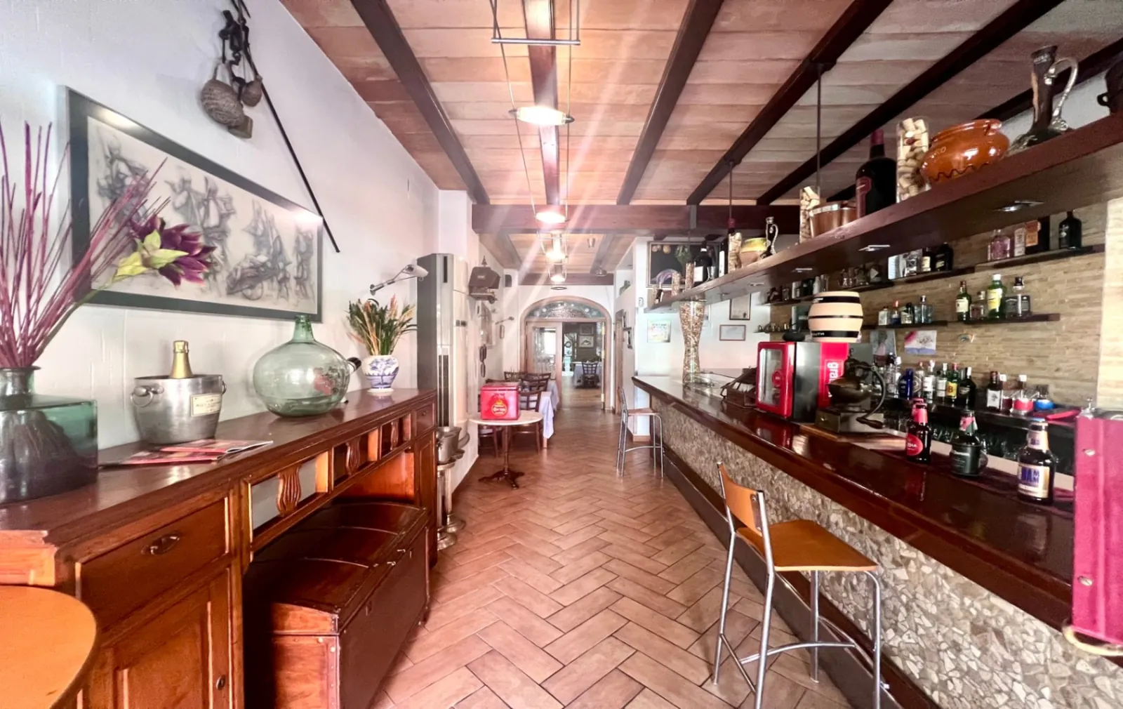 Oportunidad Única: Restaurante en Venta en Benissa Pueblo