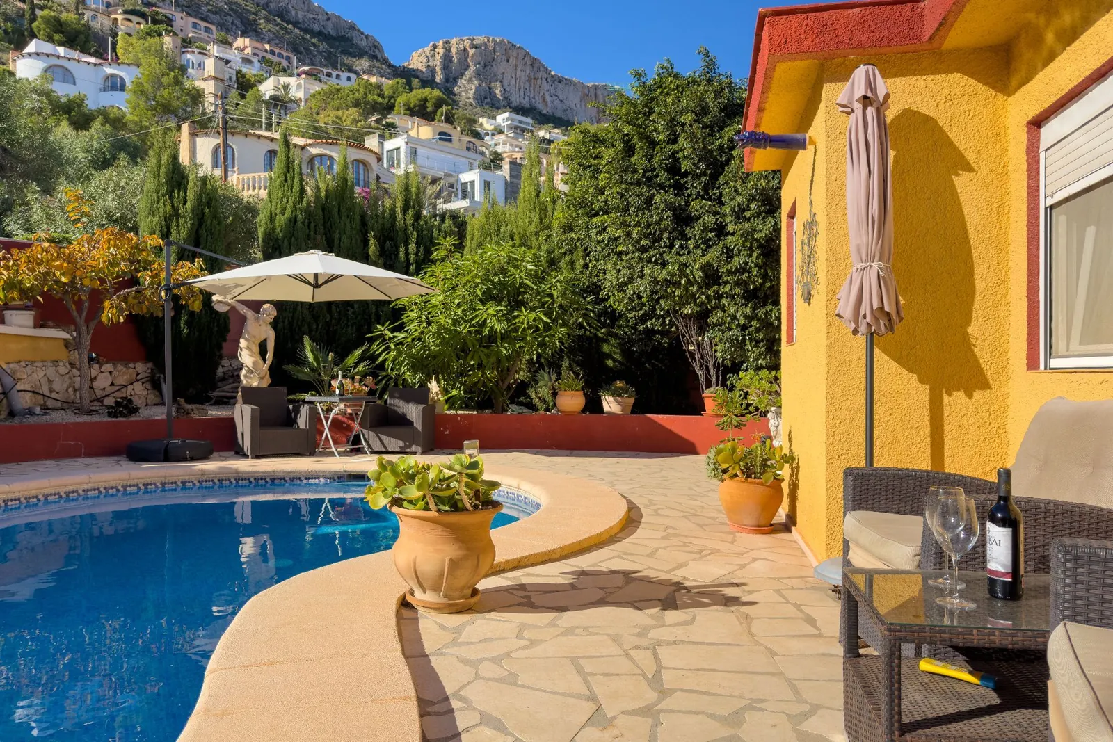 Villa en venta en Calpe / Calp
