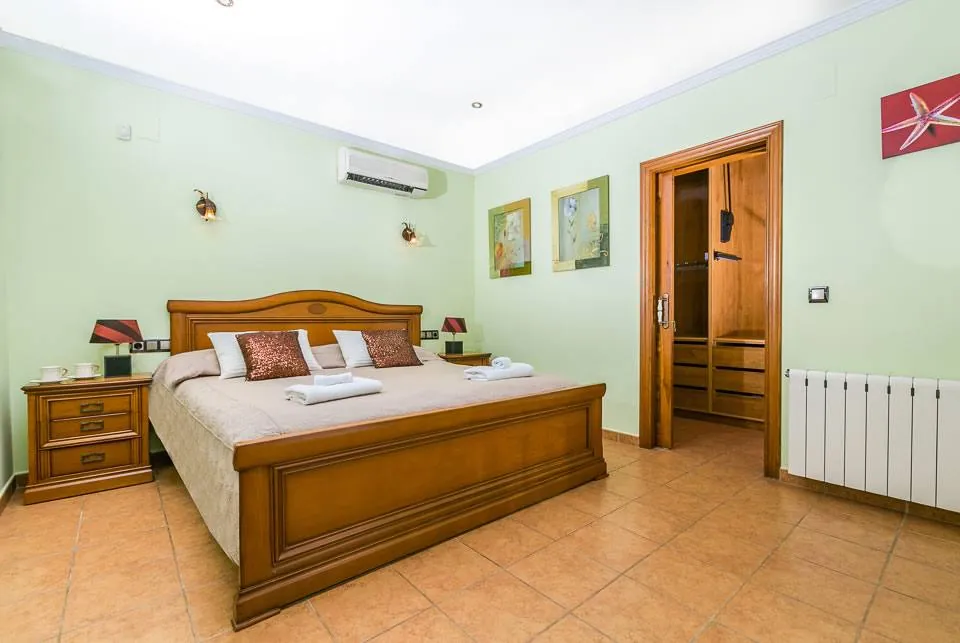 Country house for sale in Moraira Canor