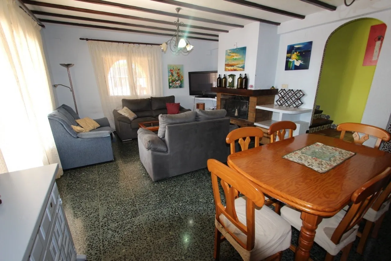 CHALET EN CALPE MUY CERCA DEL MAR