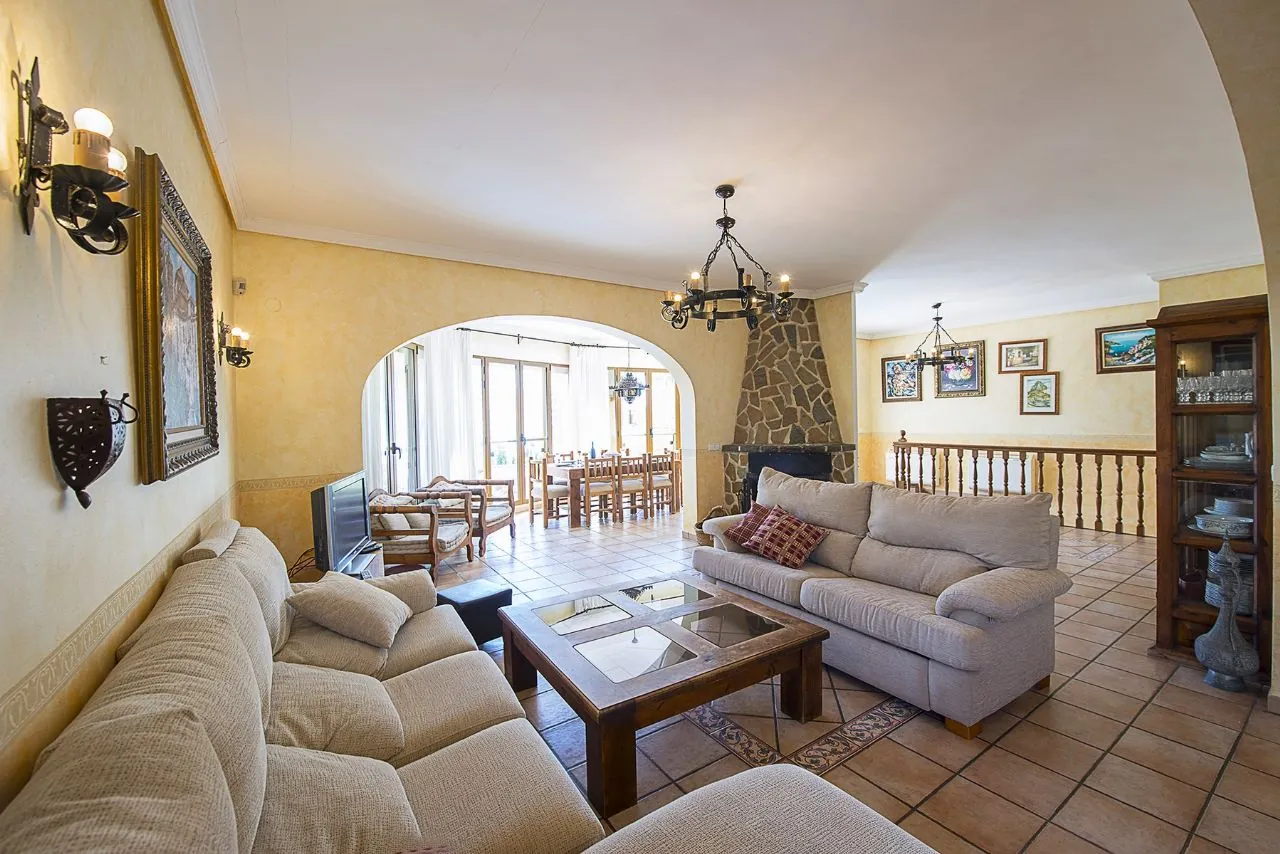 Villa for sale in Calpe / Calp