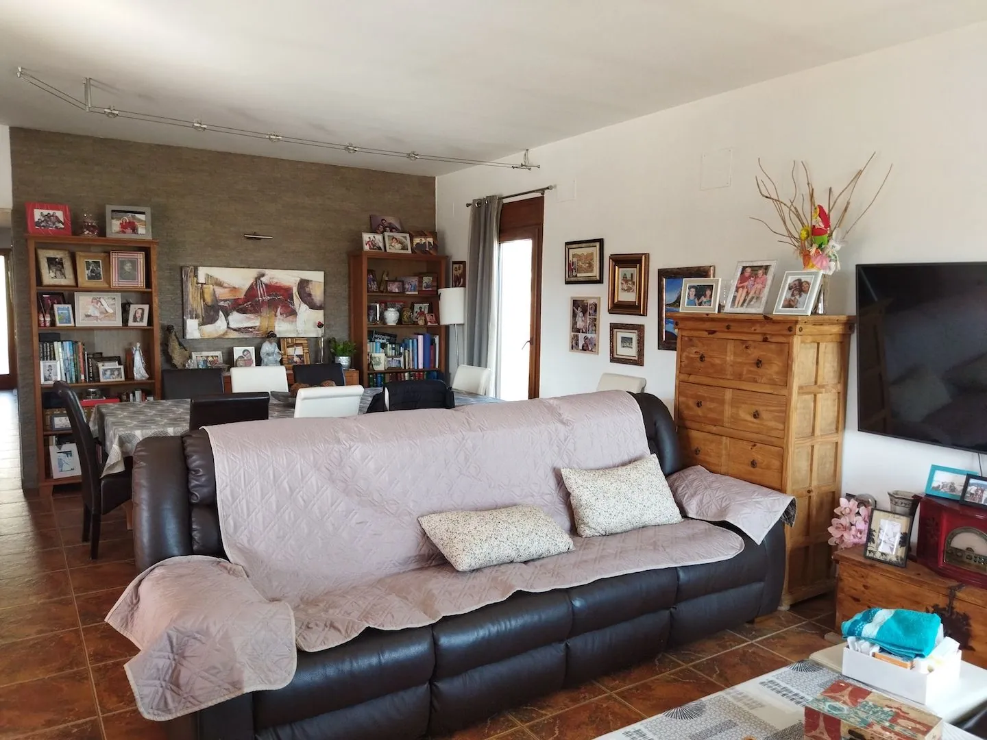 FANTASTICA VILLA CON EXCELENTE UBICACIÓN