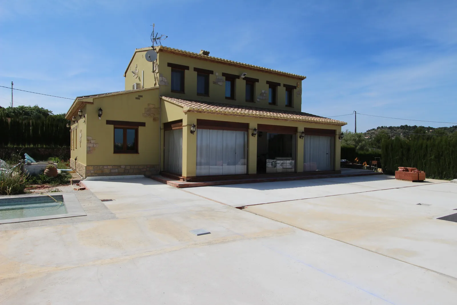 VILLA EN BENISSA ESTILO FINCA