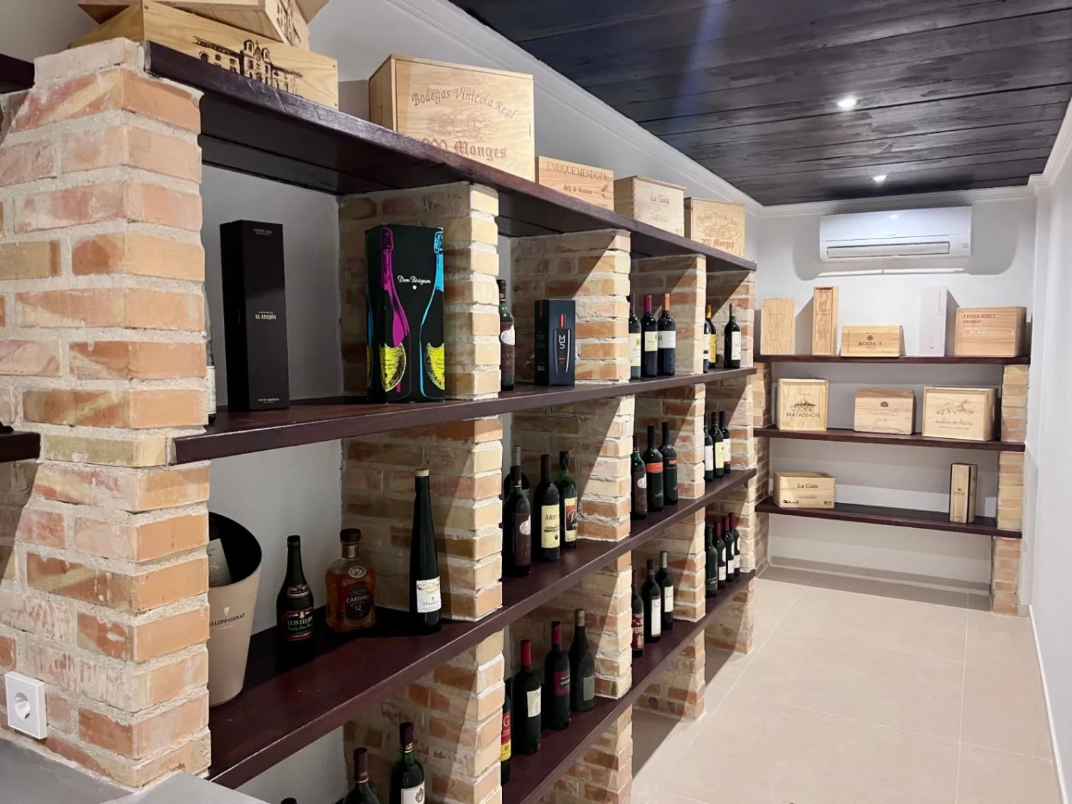 Impresionante Villa de Nueva Construcción en San Jaime