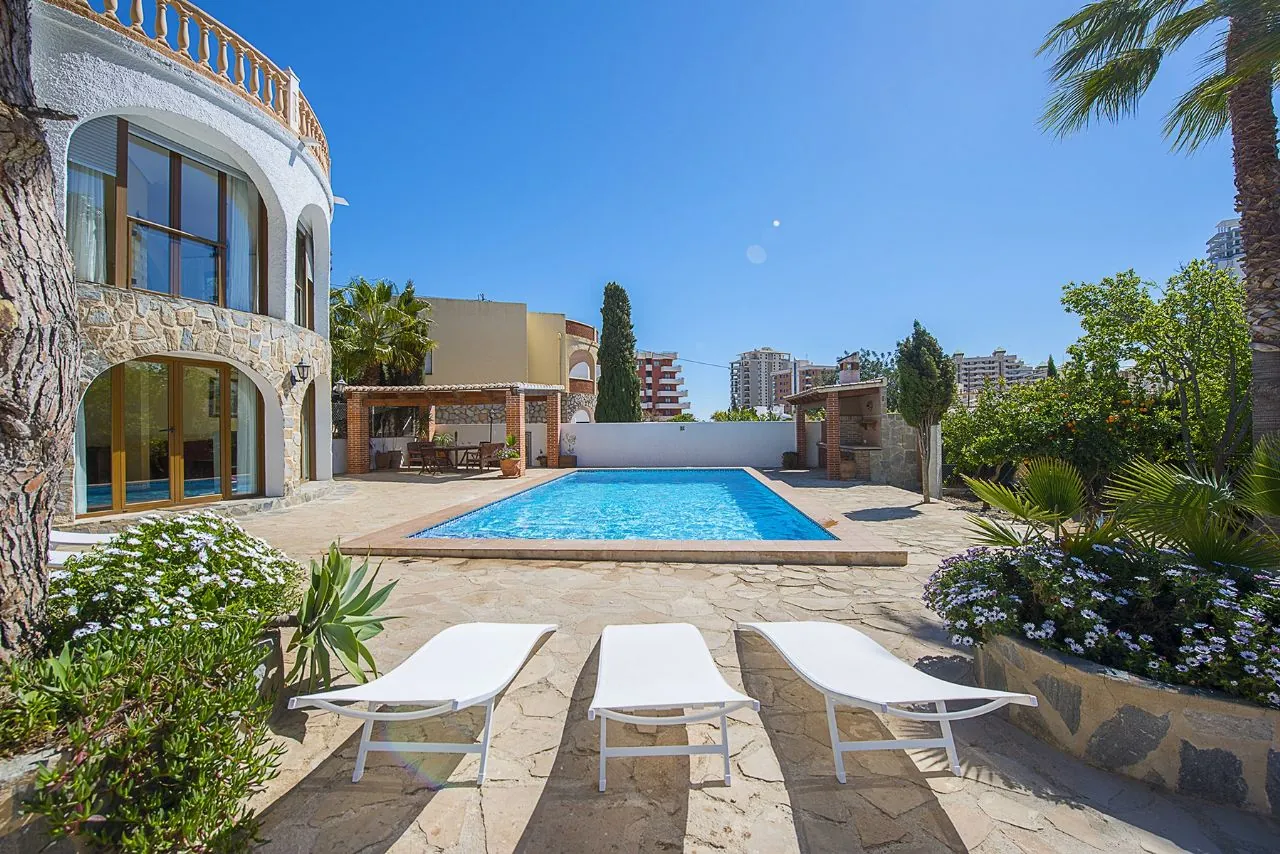 Villa for sale in Calpe / Calp