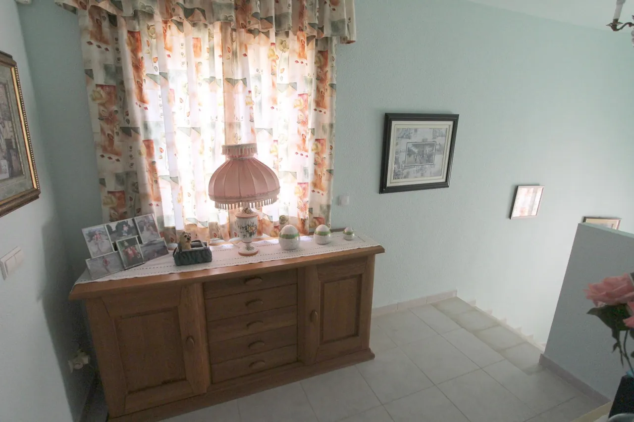SPACIOUS AND SPACIOUS VILLA IN CALPE