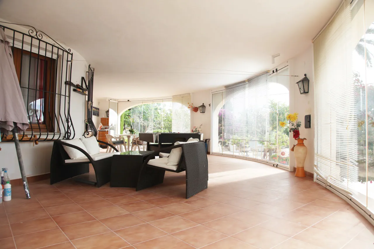 VILLA EN CALPE DE ESTILO MEDITERRÁNEO