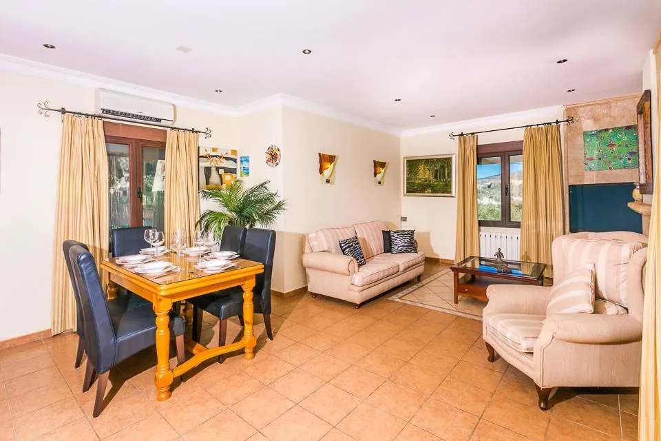 Country house for sale in Moraira Canor