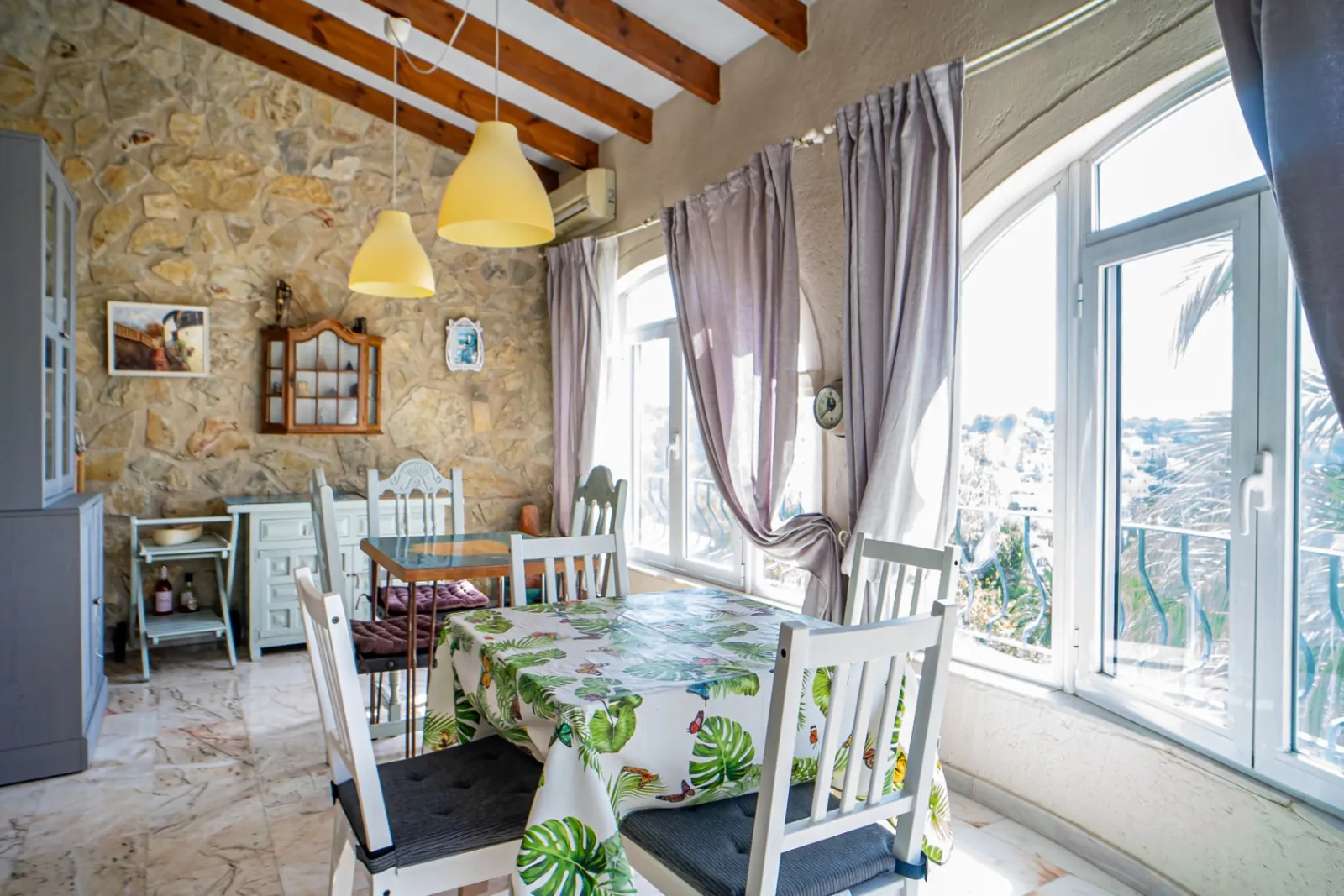 Villa con vistas al mar en venta en Benissa