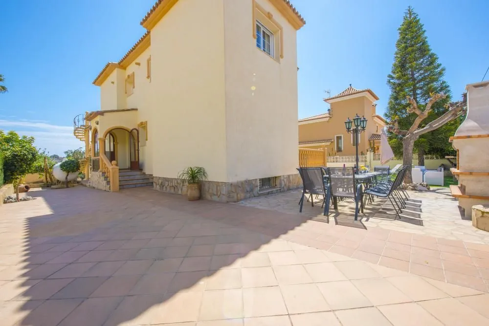 Villa for sale in Calpe / Calp