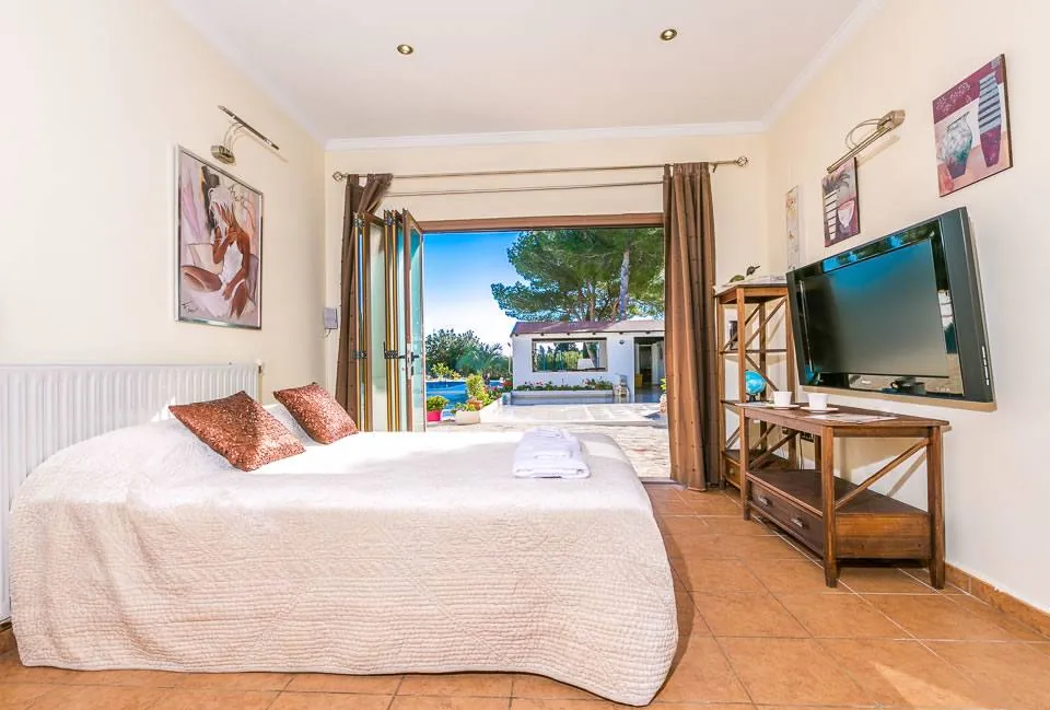 Country house for sale in Moraira Canor