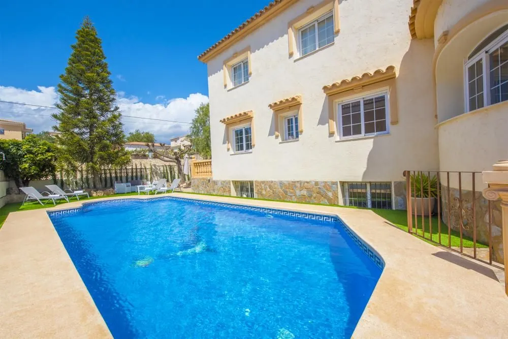 Villa for sale in Calpe / Calp