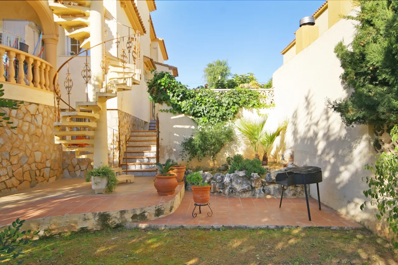 Villa for sale in Calpe / Calp