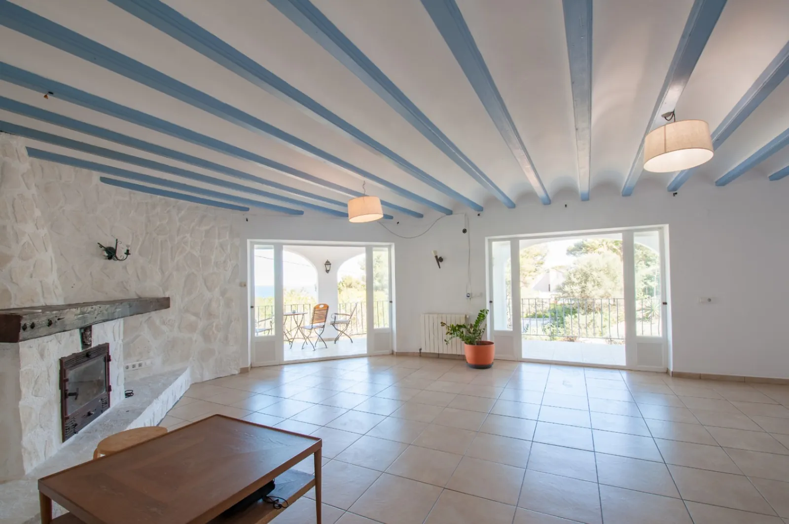 Villa con Vistas al Mar y Privacidad en Jávea – Costa Nova
