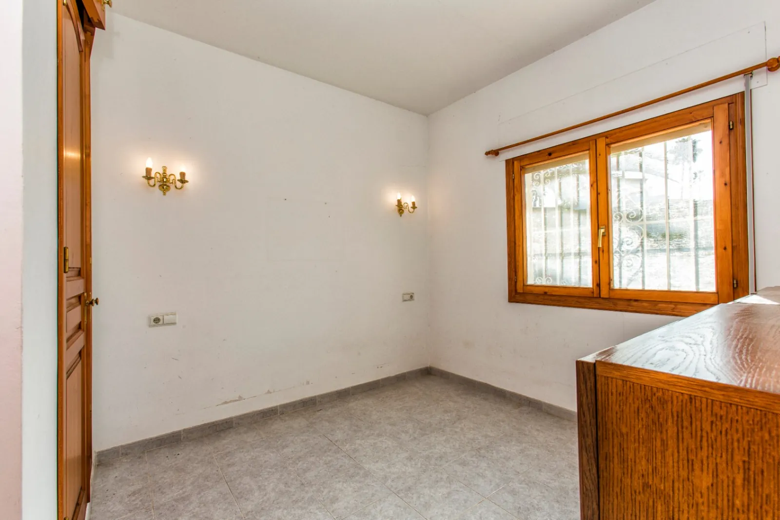 Zu renovierende Villa zu verkaufen in Empedrola, Calpe