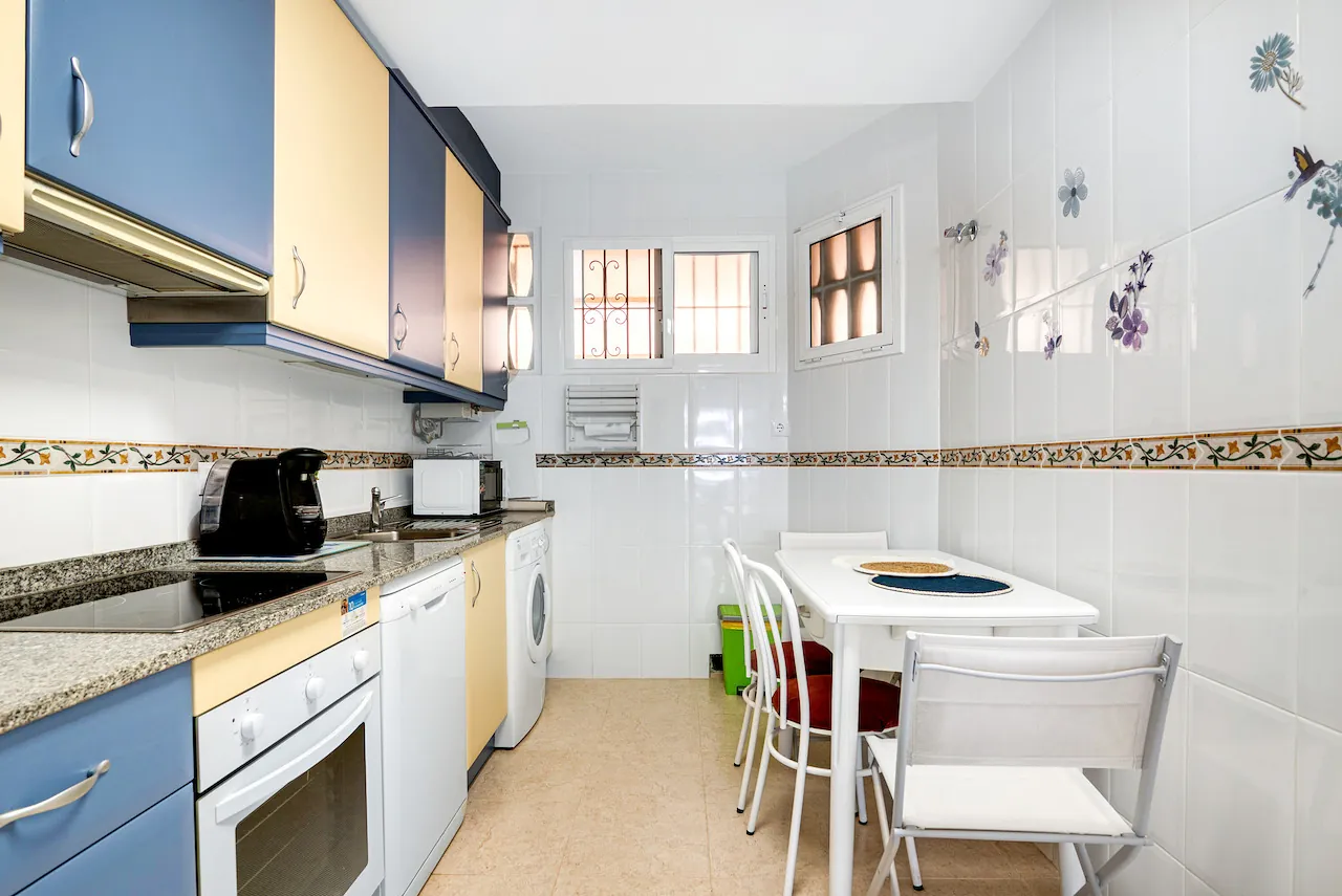 Apartment for sale in Calpe town centre, 100 metres from the beach