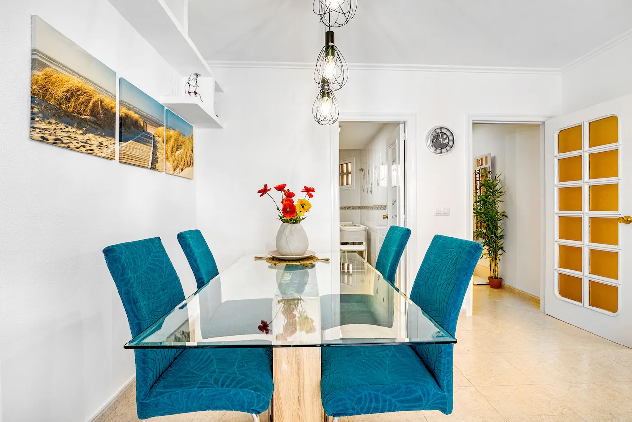 Apartment for sale in Calpe town centre, 100 metres from the beach