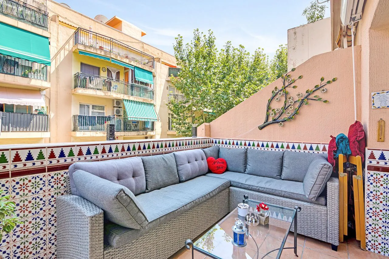 Apartment for sale in Calpe town centre, 100 metres from the beach
