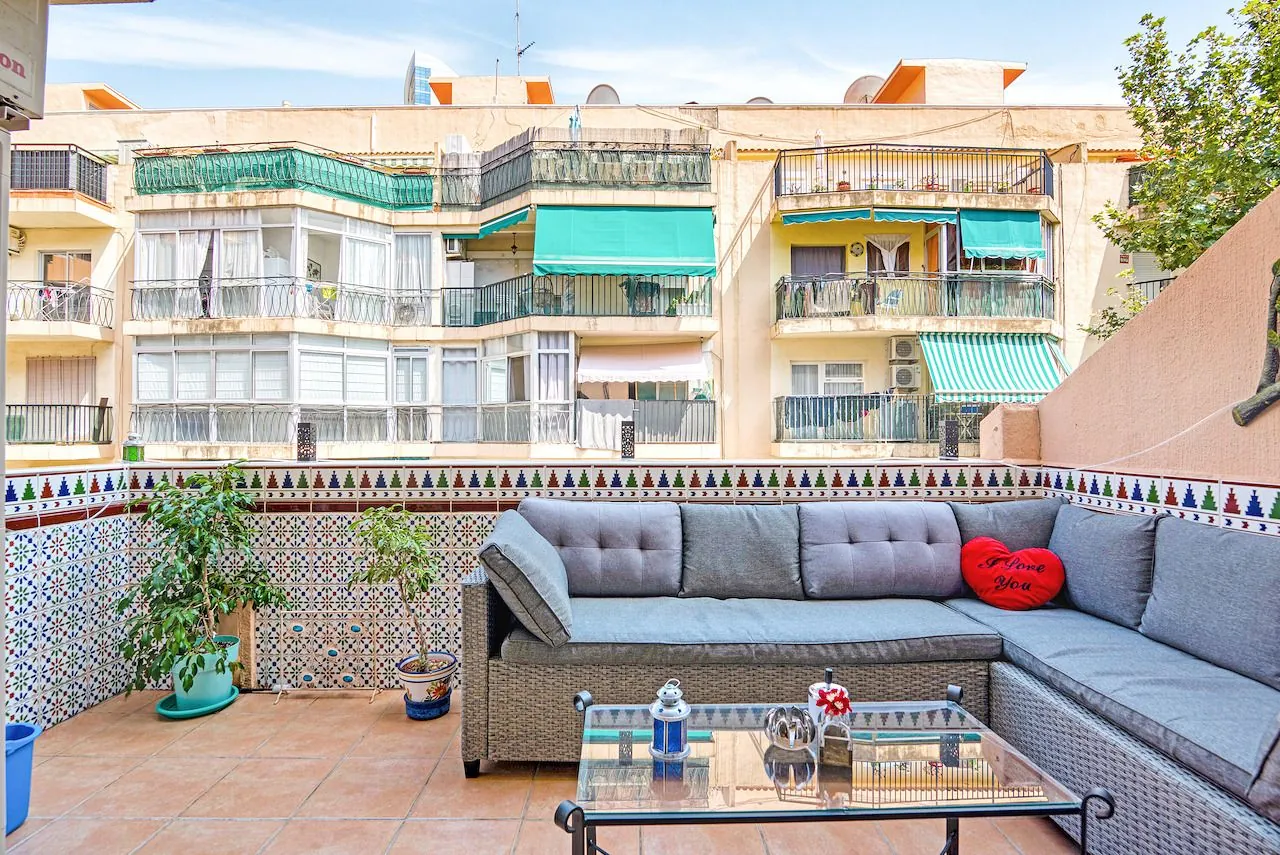 Apartment for sale in Calpe town centre, 100 metres from the beach