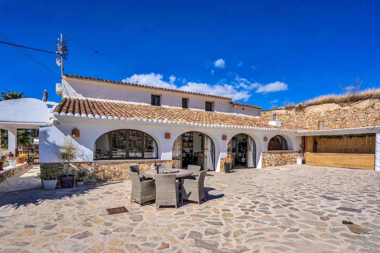 Finca for sale in Benissa