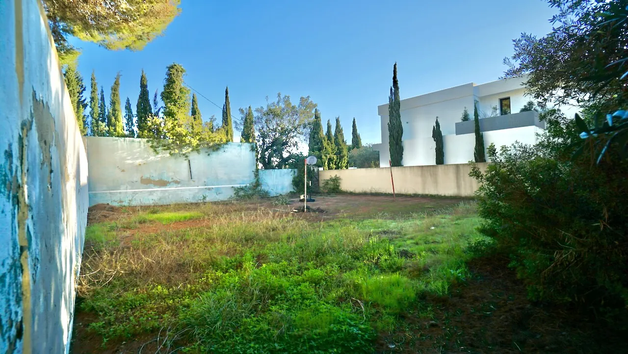 Bouwgrond te verkoop in Moraira