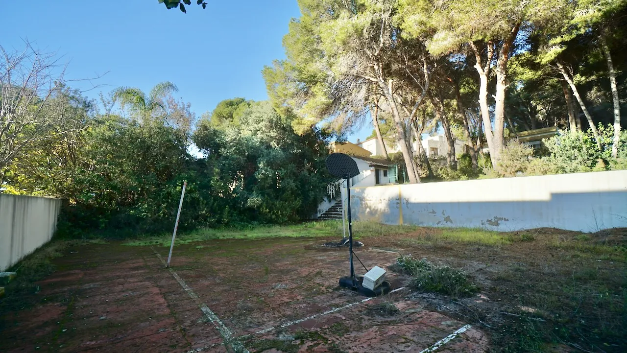 Bouwgrond te verkoop in Moraira