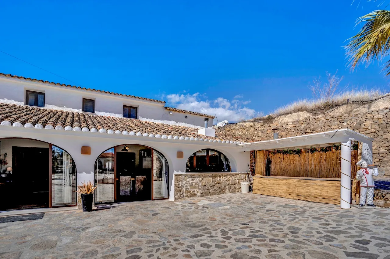 Finca for sale in Benissa