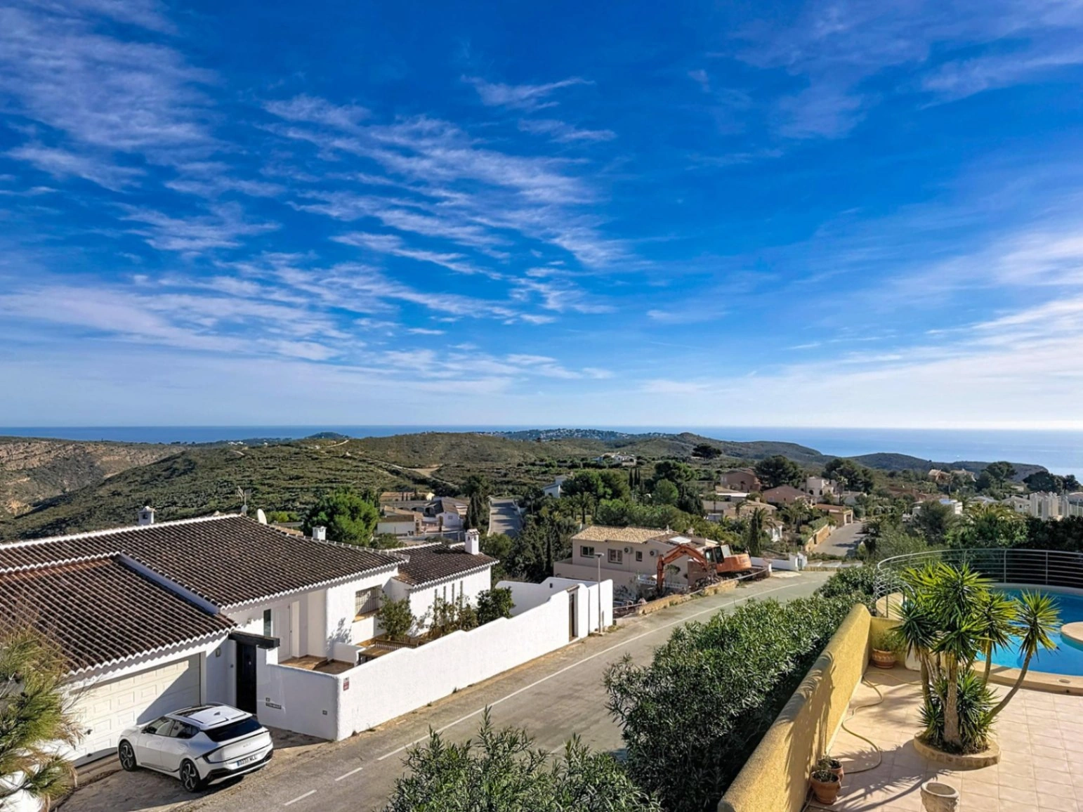 Cumbre del Sol villa with private pool and sea views