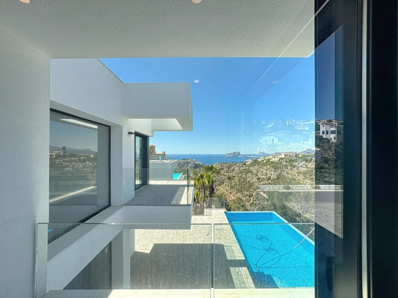 Cumbre del Sol modern villa with new sea views