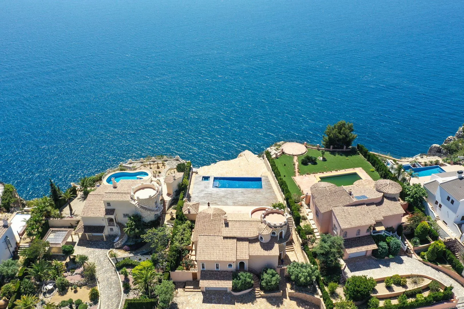 villa en primera l&iacute;nea