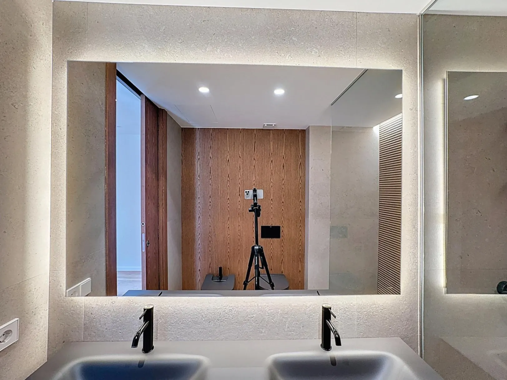 Cumbre del Sol modern villa with new sea views
